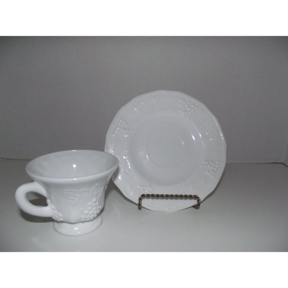 Vtg. Indiana Colony Milk Glass White Harvest Grape Cup and Saucer - Picture 2 of 3
